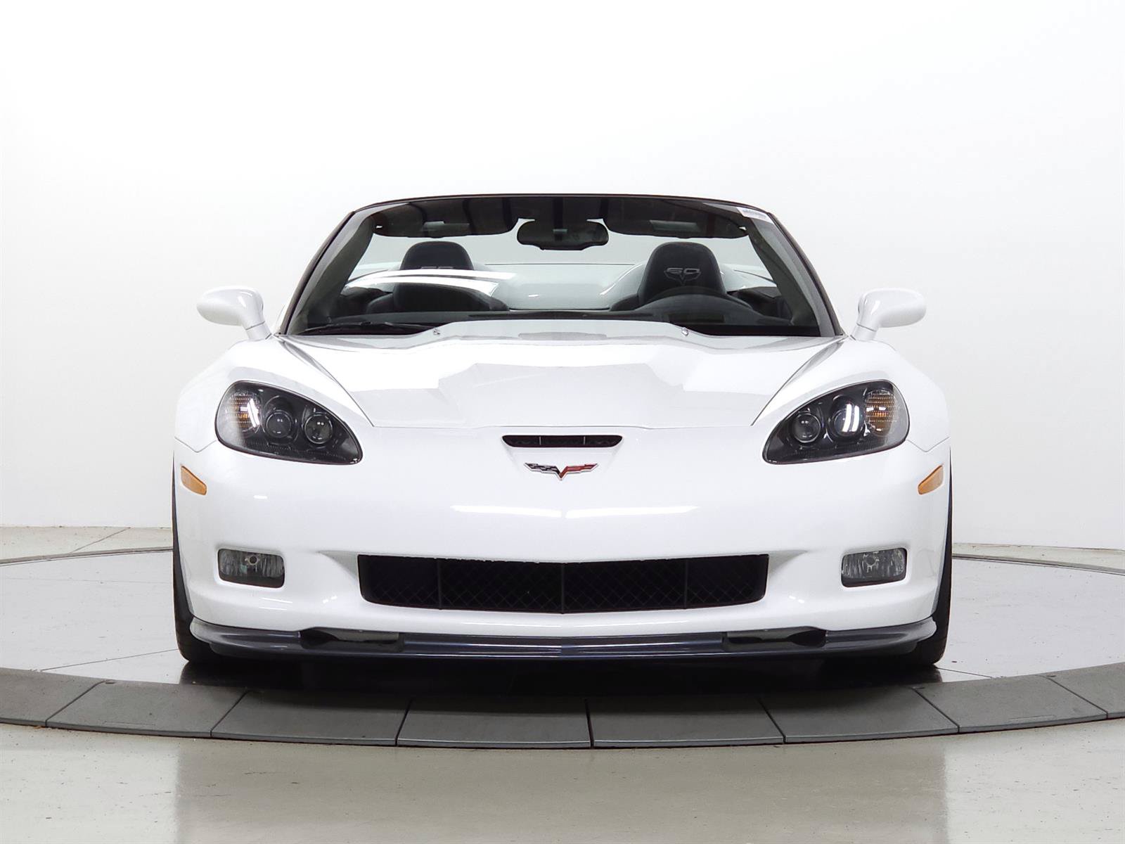 Used 2013 Chevrolet Corvette 427 w/ 1SC Preferred Equipment Group RWD image 2