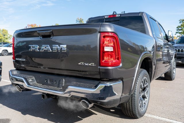 New 2026 RAM 1500 Laramie w/ Trailer Tow Group image 5