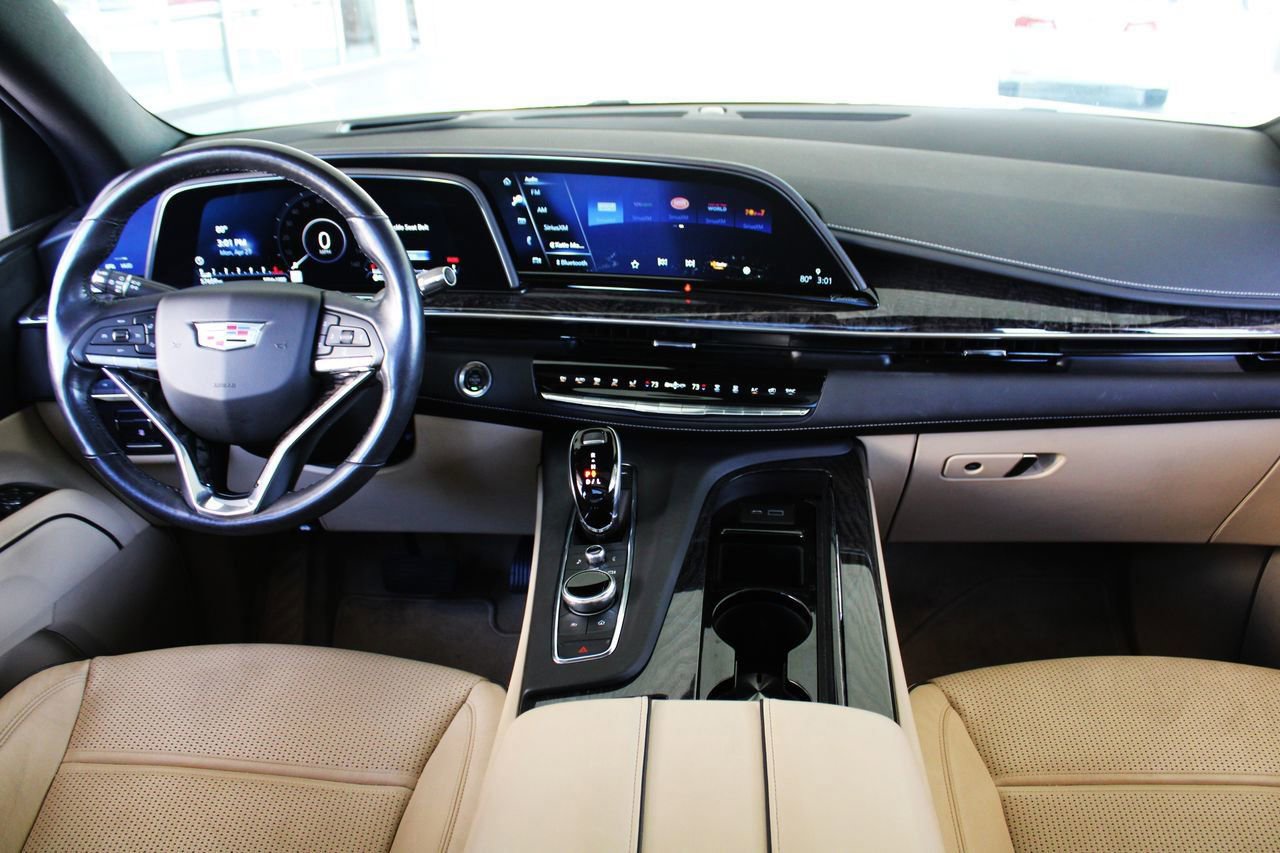 Used 2021 Cadillac Escalade Premium Luxury w/ Driver Assist Tech Package AWD/4WD image 13