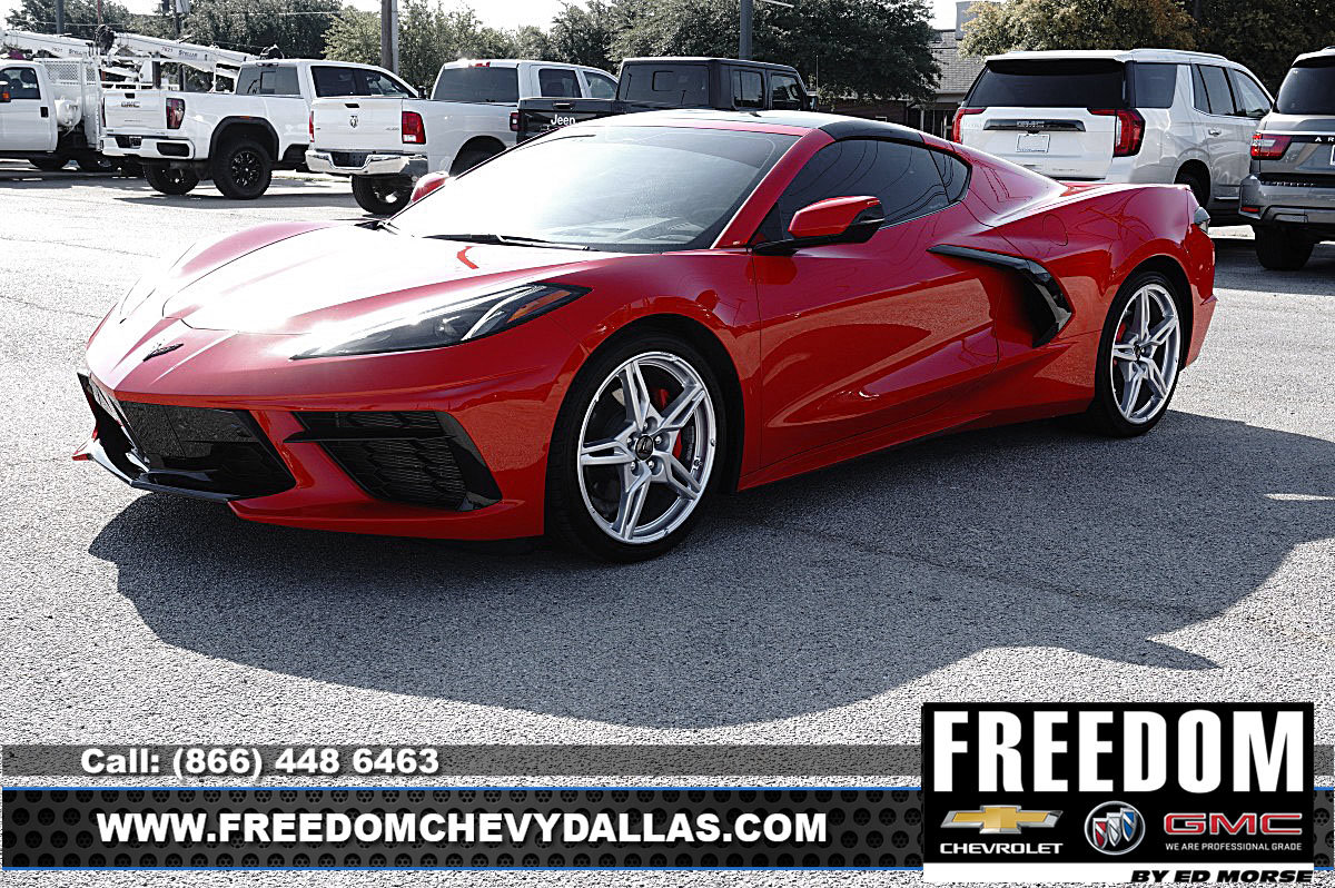 Certified 2022 Chevrolet Corvette Stingray Preferred Cpe w/ 2LT RWD image 3