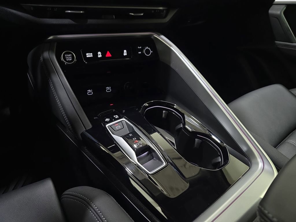 Used 2025 Audi Q5 Prestige image 27