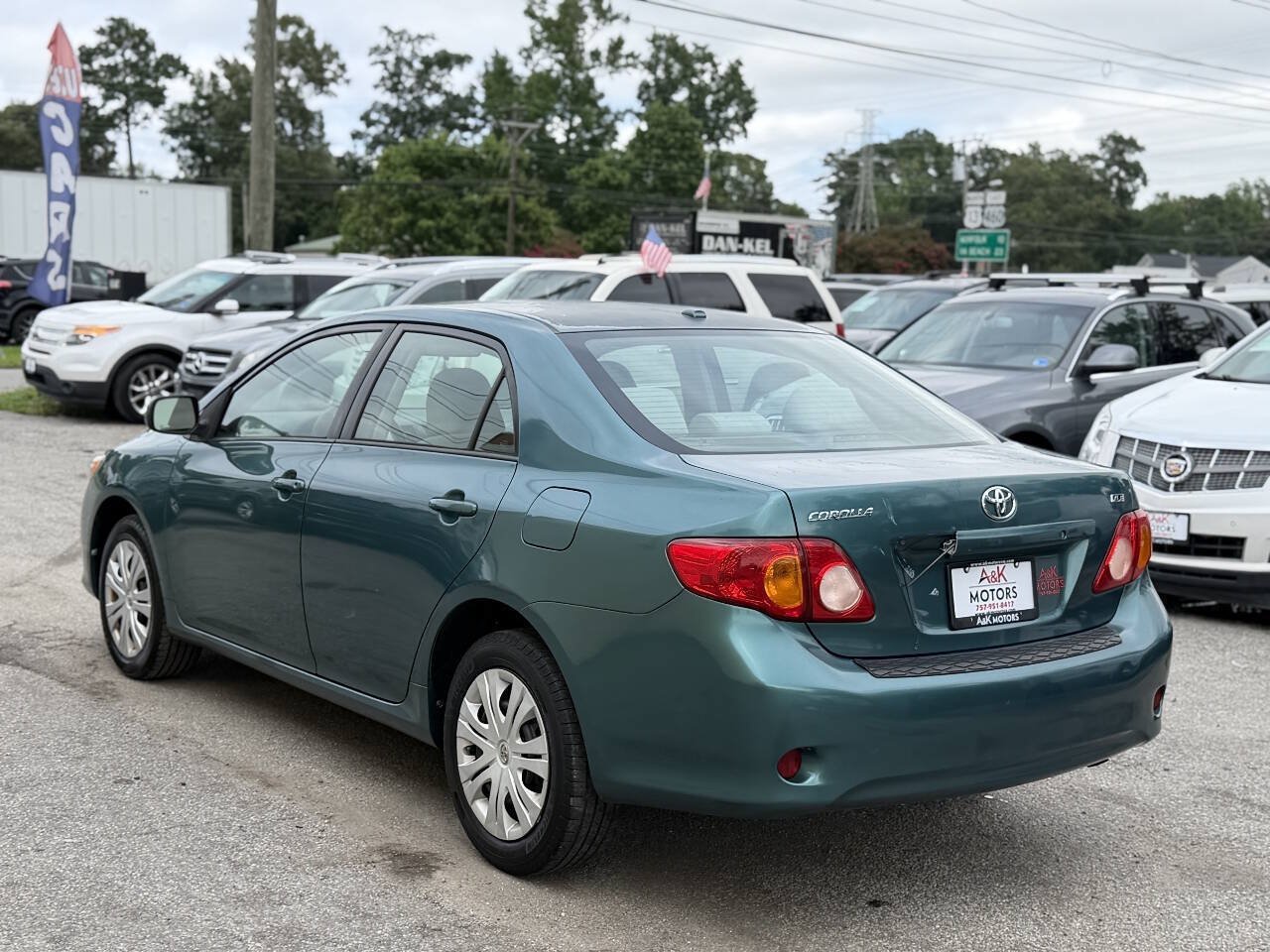 Used 2009 Toyota Corolla XLE FWD image 6