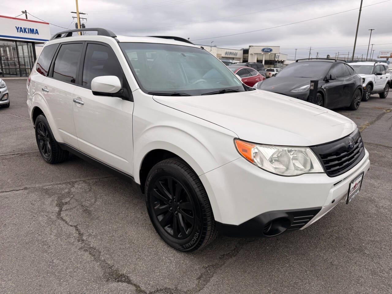 Used 2010 Subaru Forester 2.5X Premium image 6