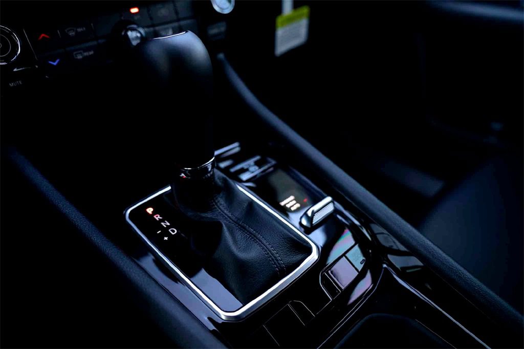 New 2026 Jeep Compass Latitude image 16