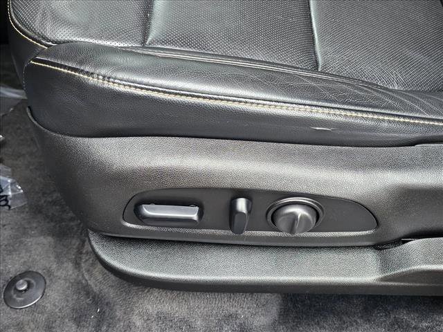 Used 2019 Chevrolet Traverse Premier w/ LPO, Blackout Package image 21