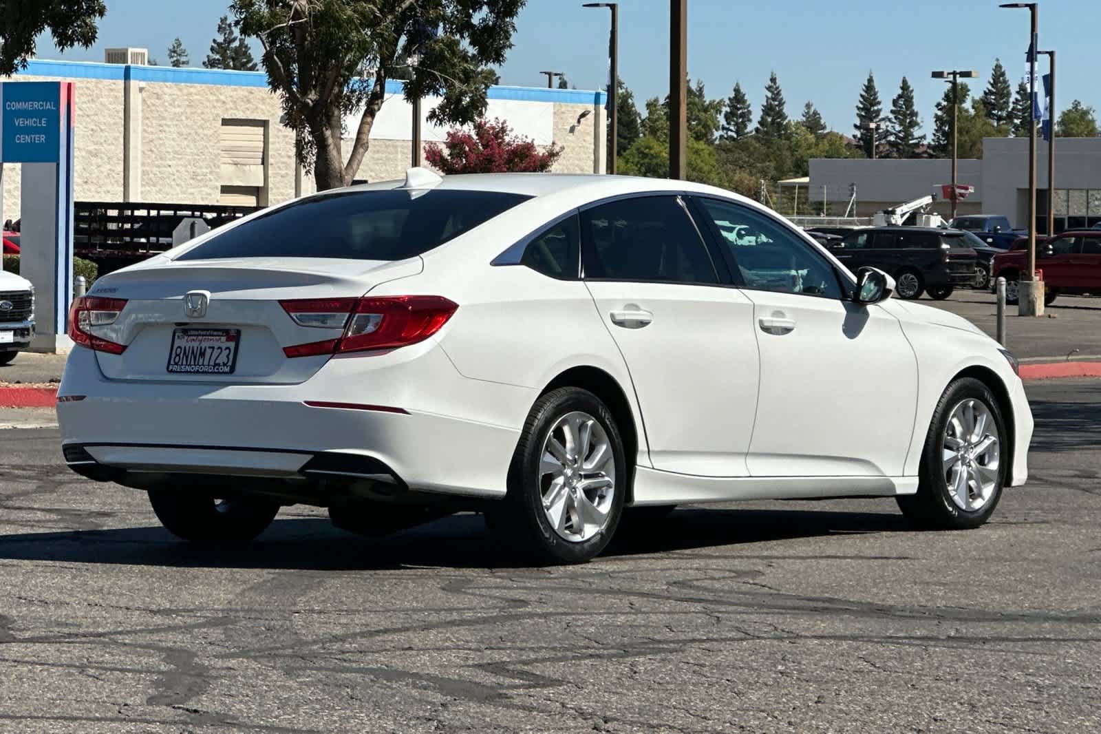 Used 2019 Honda Accord LX image 2