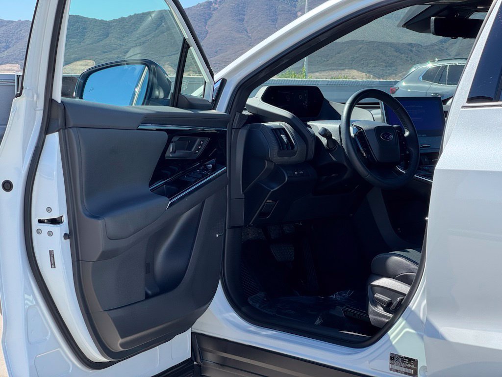 Certified 2023 Subaru Solterra AWD image 9
