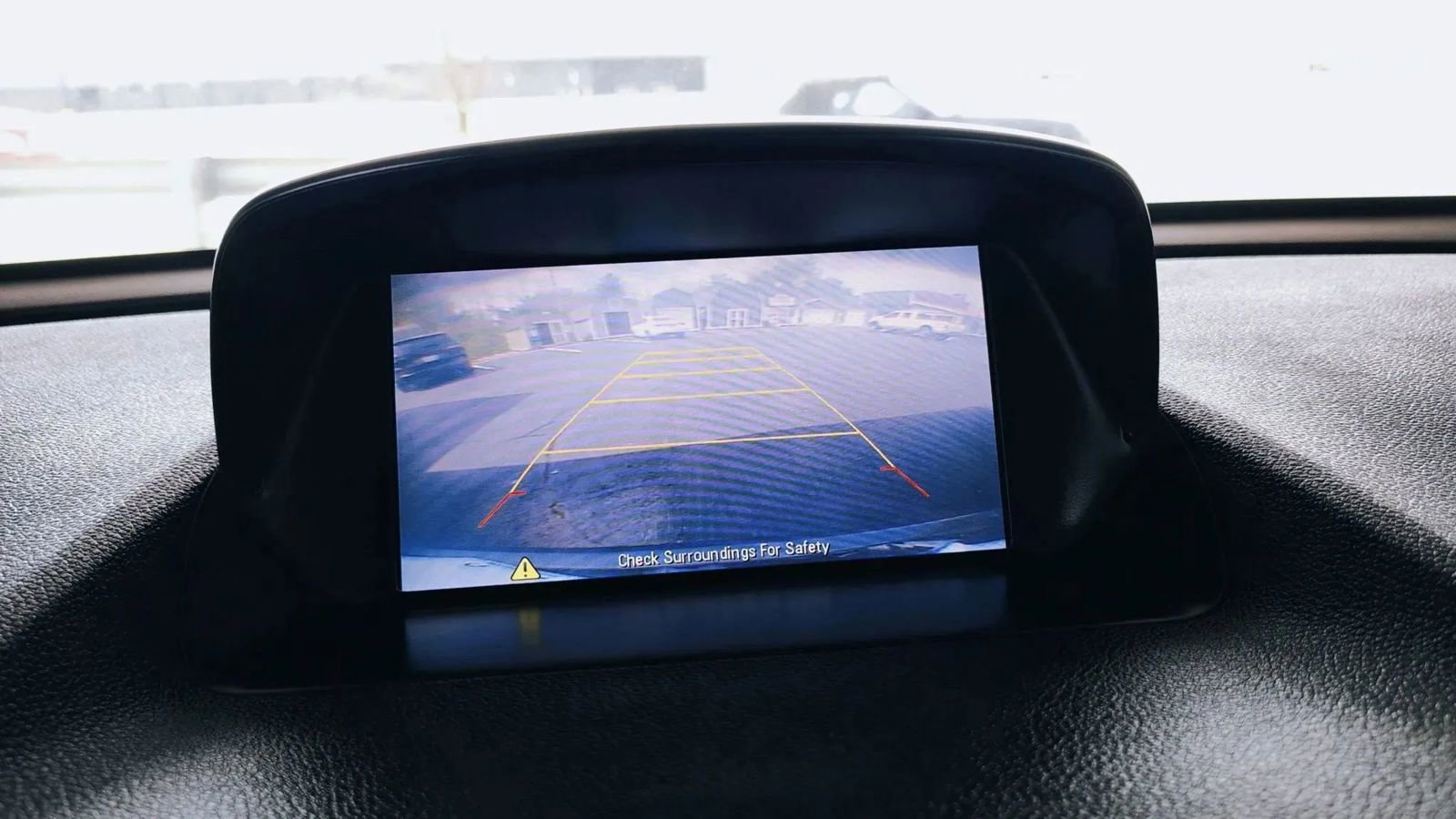 Used 2015 Buick Encore Leather FWD image 4
