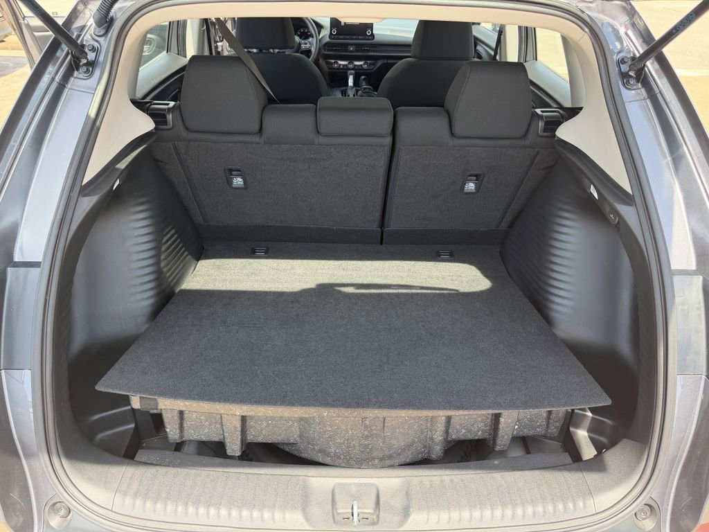 Used 2025 Honda HR-V LX image 28