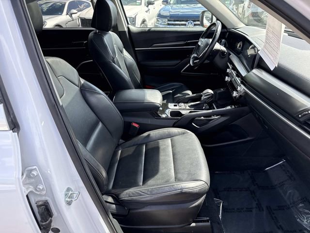 Used 2023 Kia Telluride S w/ S Sunroof Package image 9