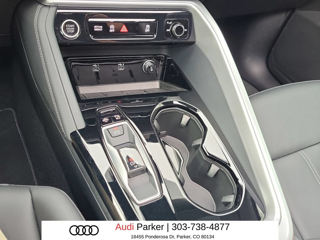 Used 2025 Audi Q5 Premium w/ Convenience Package AWD/4WD image 19