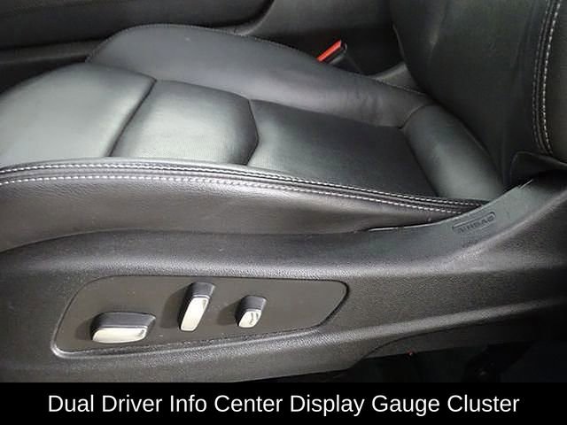 Used 2023 Cadillac XT6 Premium Luxury image 22