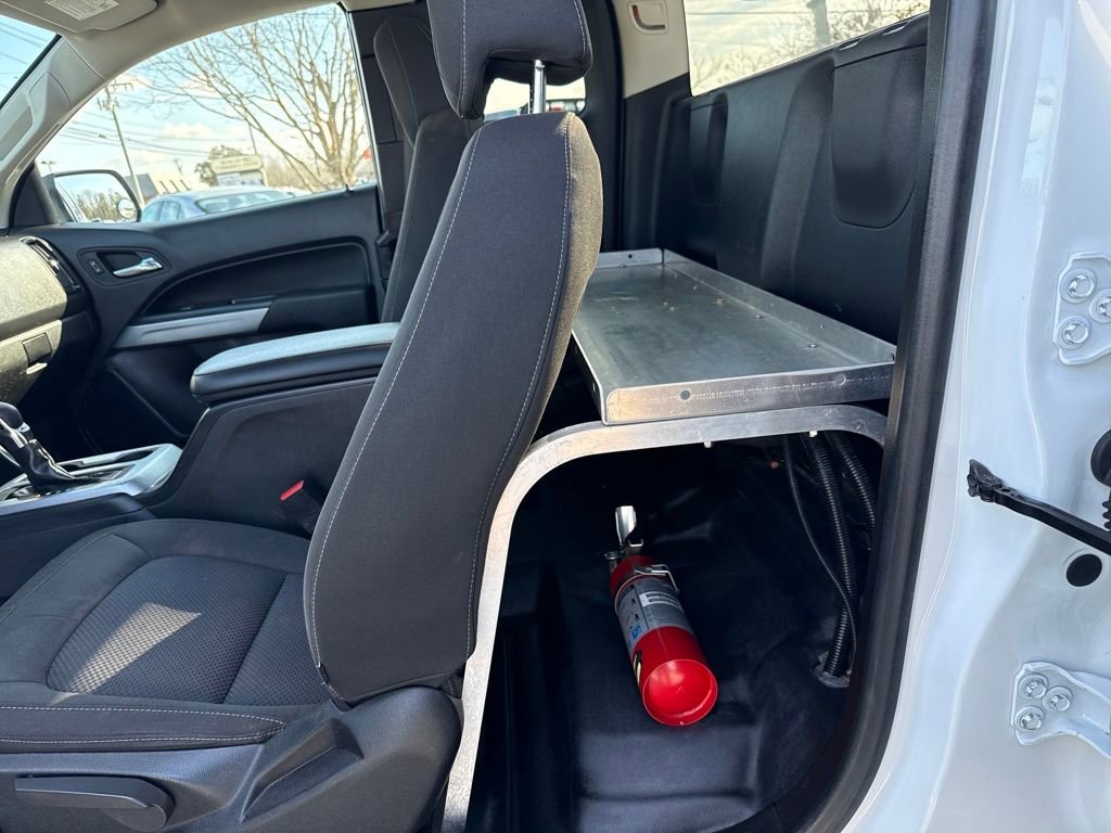 Used 2022 Chevrolet Colorado LT w/ Fleet Safety Package image 20