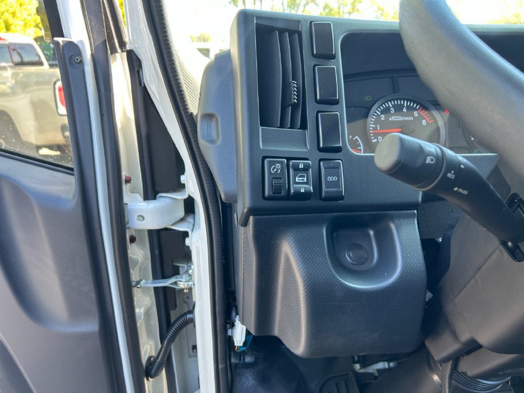 New 2024 Chevrolet Low Cab Forward RWD image 21