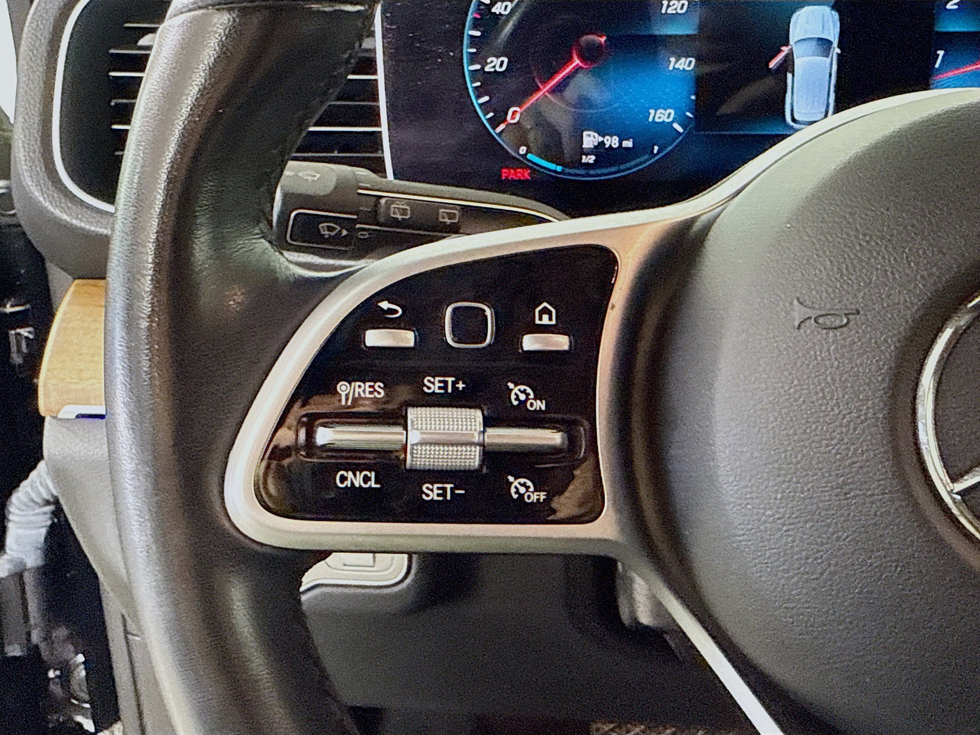 Used 2021 Mercedes-Benz GLE 350 image 14