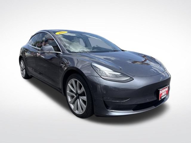 Used 2018 Tesla Model 3 Mid Range RWD image 1