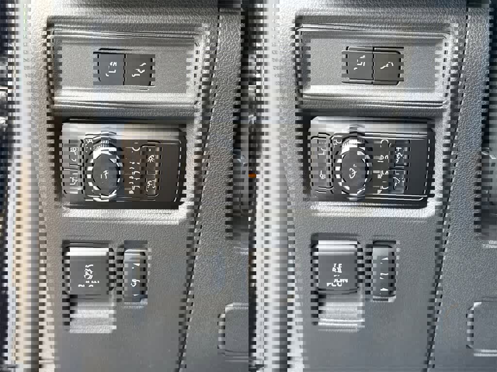 New 2023 Ford Expedition Platinum image 31