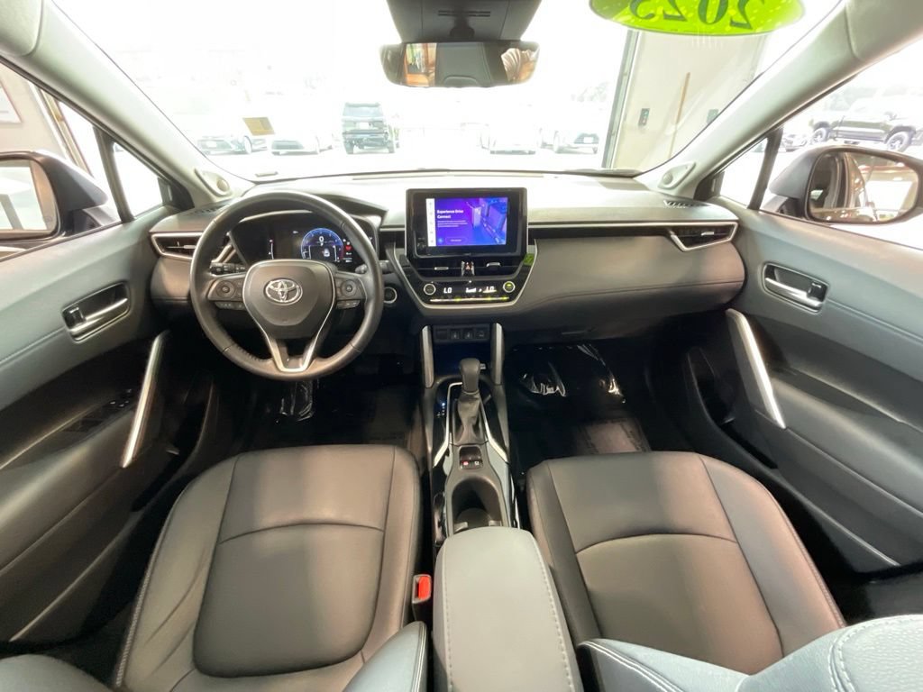 Certified 2023 Toyota Corolla Cross XLE w/ Convenience Package AWD/4WD image 7
