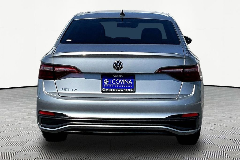Used 2022 Volkswagen Jetta S FWD image 5