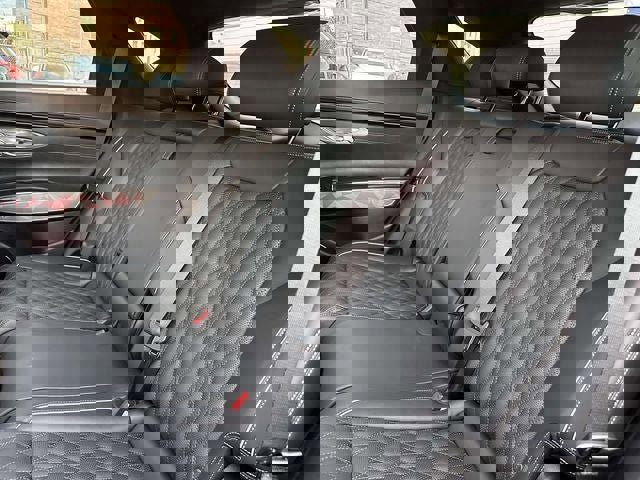 Used 2025 Genesis GV70 3.5T Sport w/ Sport Advanced Package image 20