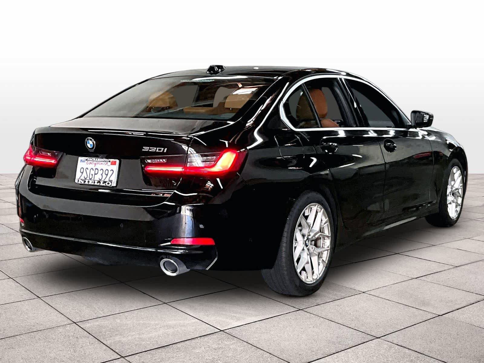 Certified 2025 BMW 330i Sedan image 14