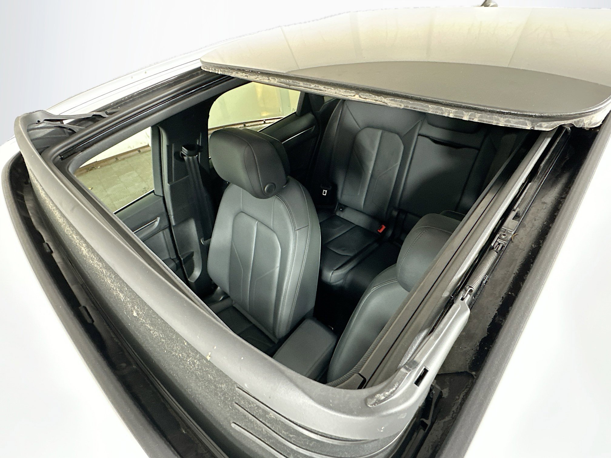 Used 2025 Audi Q3 2.0T Premium image 20