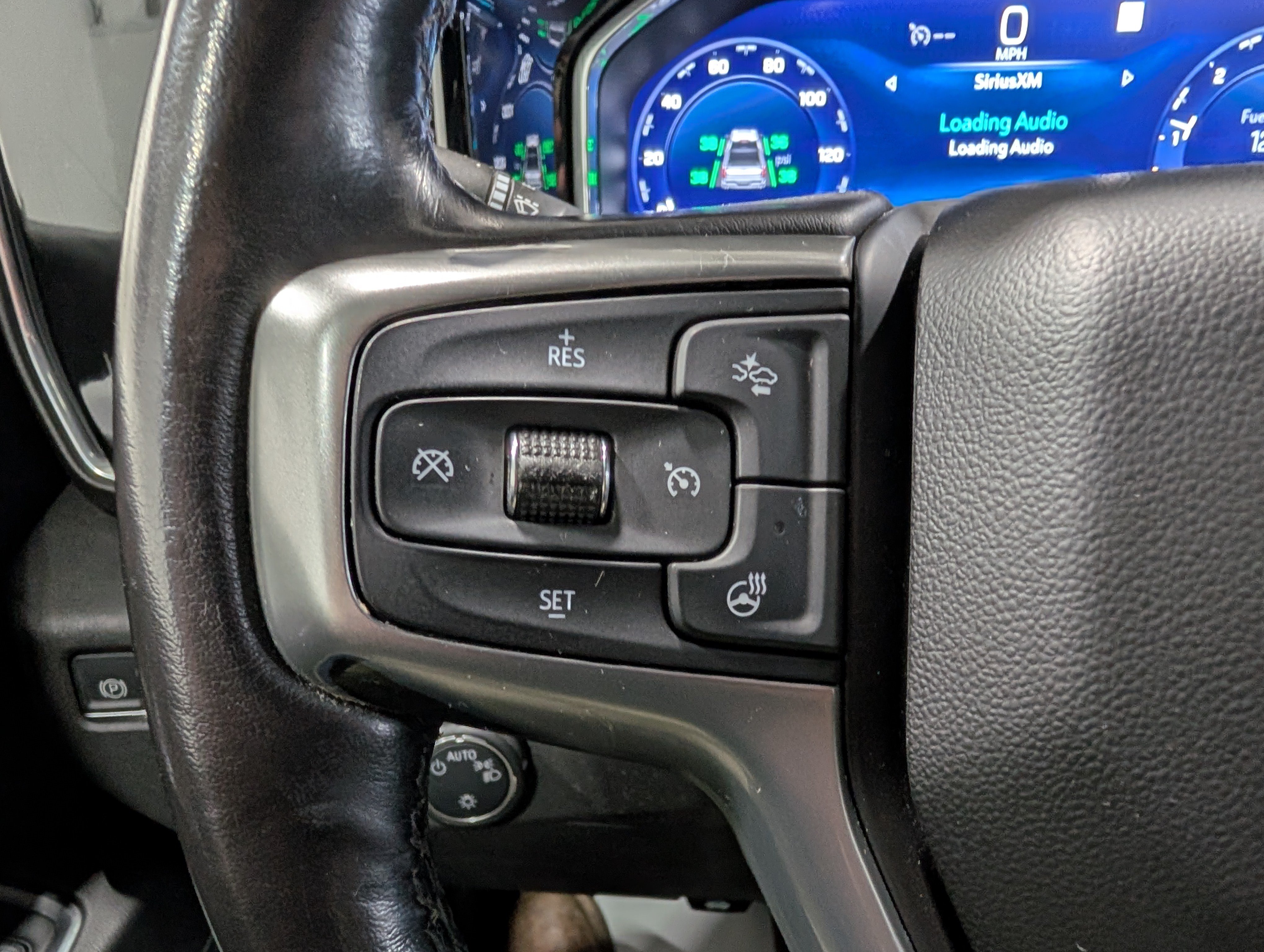 Used 2022 Chevrolet Silverado 1500 LT AWD/4WD image 20