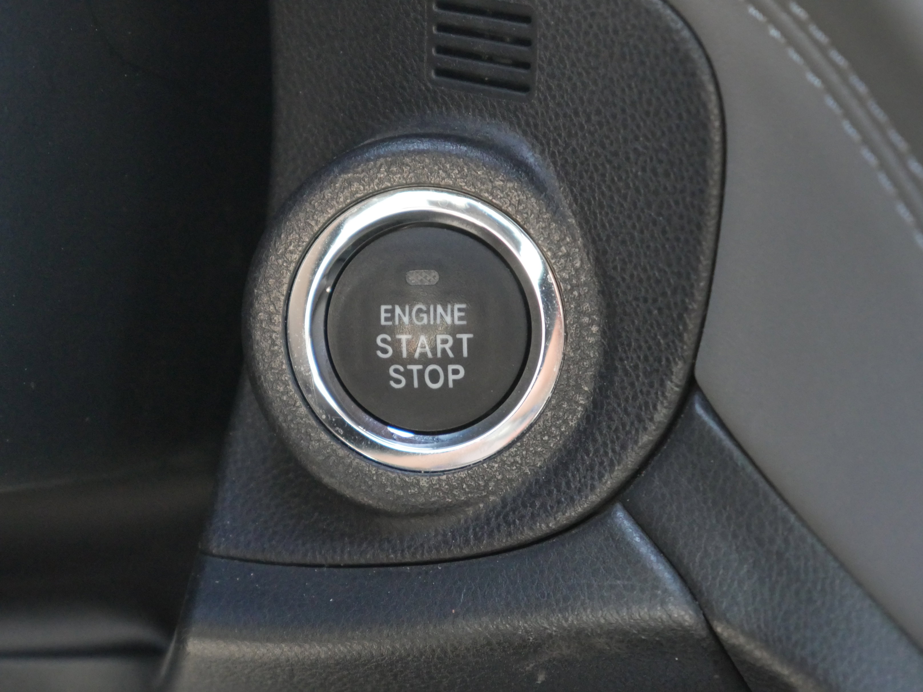 Used 2023 Subaru Outback Onyx Edition XT AWD/4WD image 9