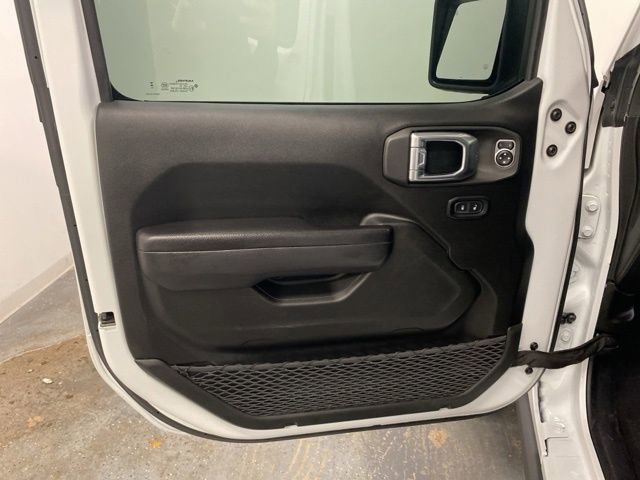 Used 2024 Jeep Wrangler Unlimited Rubicon 4xe w/ Safety Group image 21
