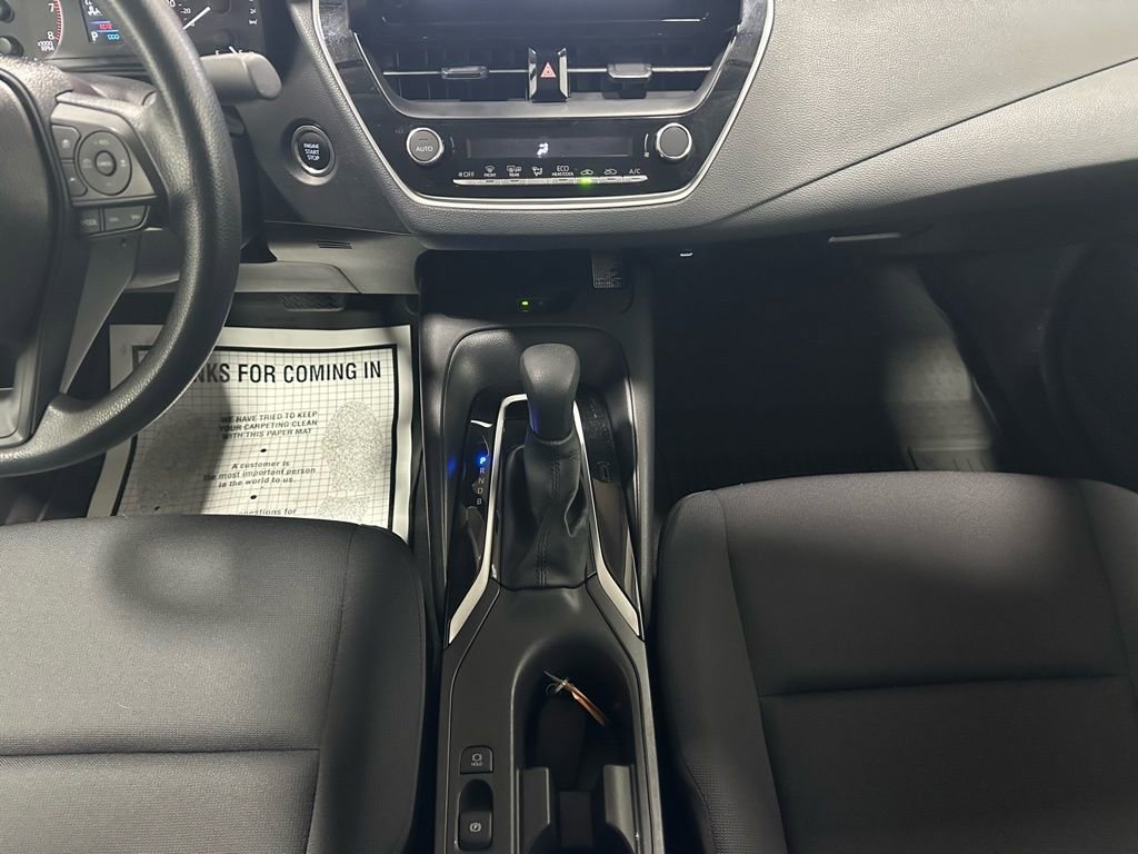 Used 2025 Toyota Corolla LE w/ LE Premium Package image 36