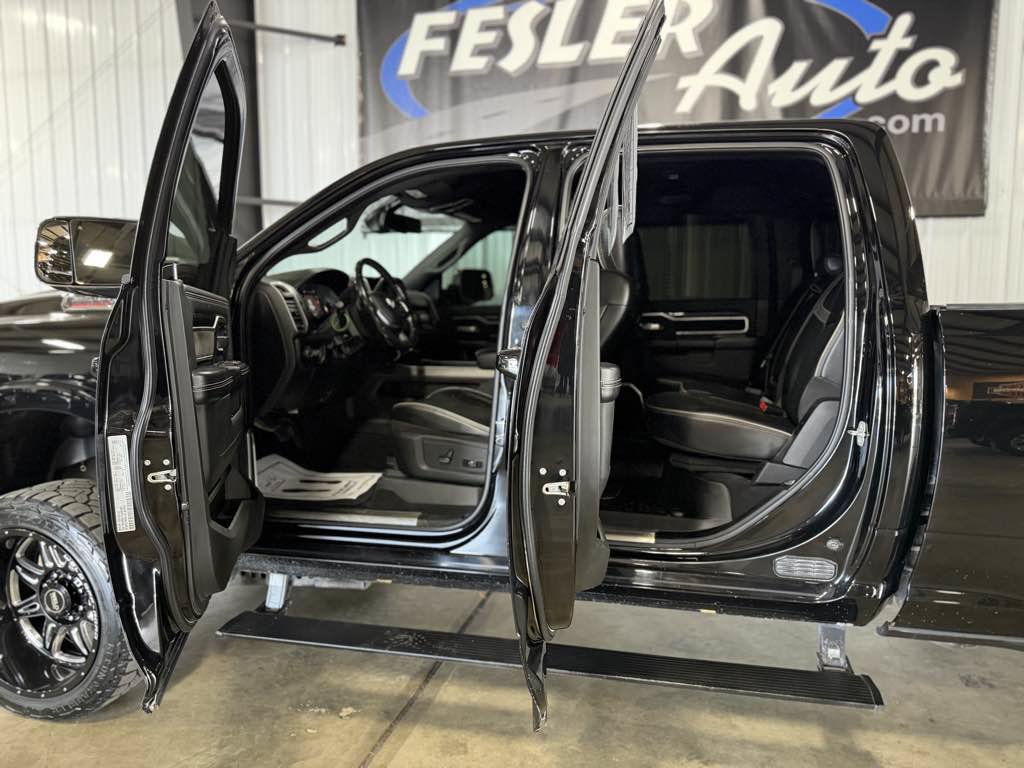 Used 2020 RAM 2500 Laramie AWD/4WD image 39