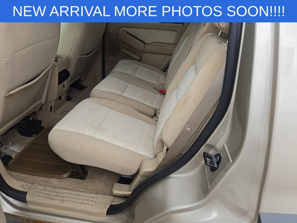 Used 2006 Ford Explorer XLT AWD/4WD image 6
