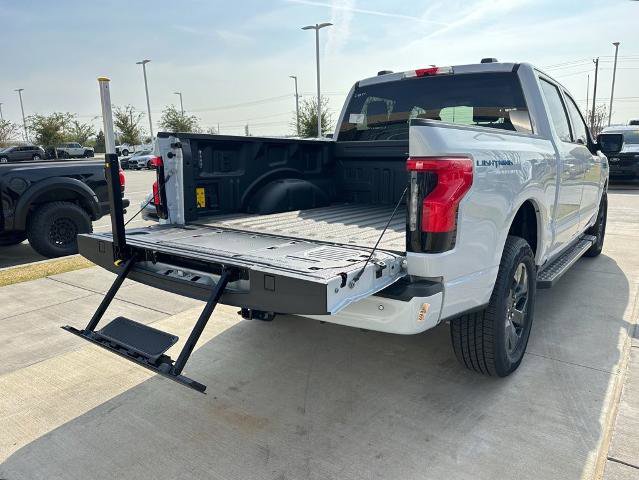New 2025 Ford F150 Lightning Flash image 23