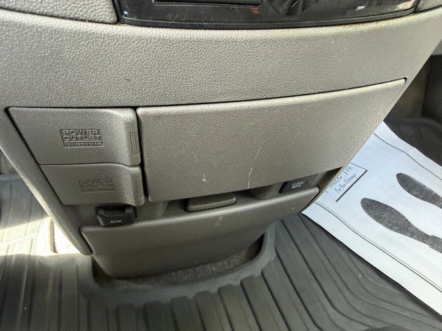 Used 2011 Honda Odyssey Touring Elite image 38