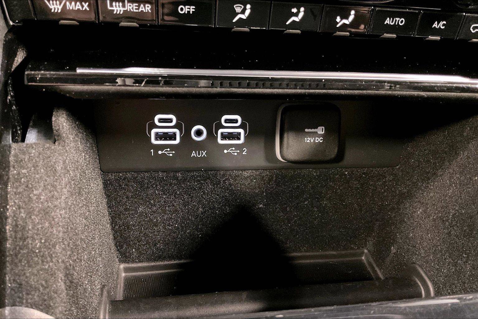 Used 2021 Jeep Grand Cherokee L Limited w/ Trailer Tow Package image 32