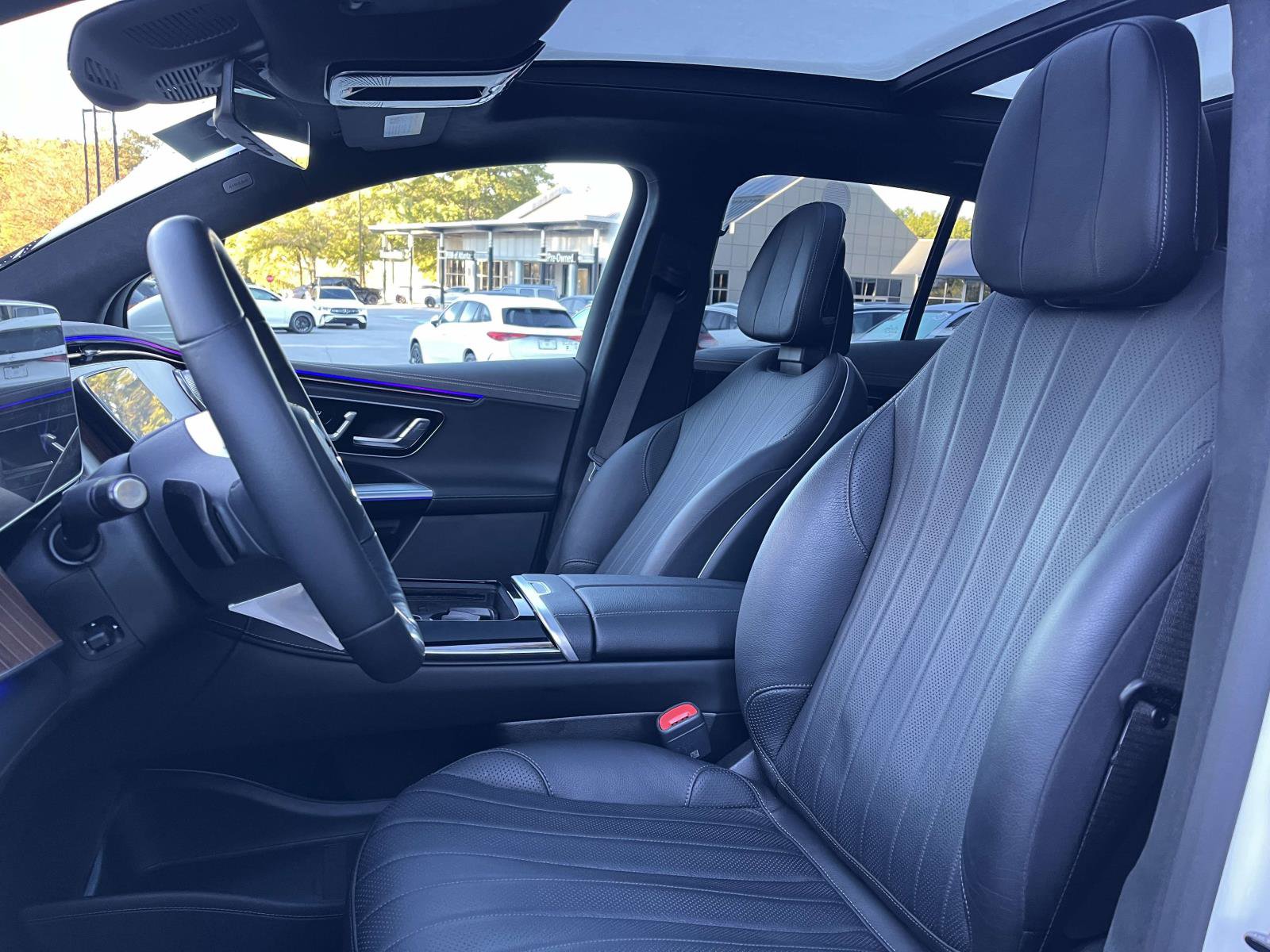 Certified 2023 Mercedes-Benz EQE 500 4MATIC SUV w/ Pinnacle Trim Package image 35