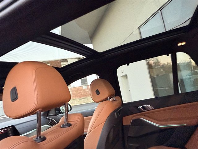 Certified 2023 BMW X5 xDrive40i w/ Executive Package image 18
