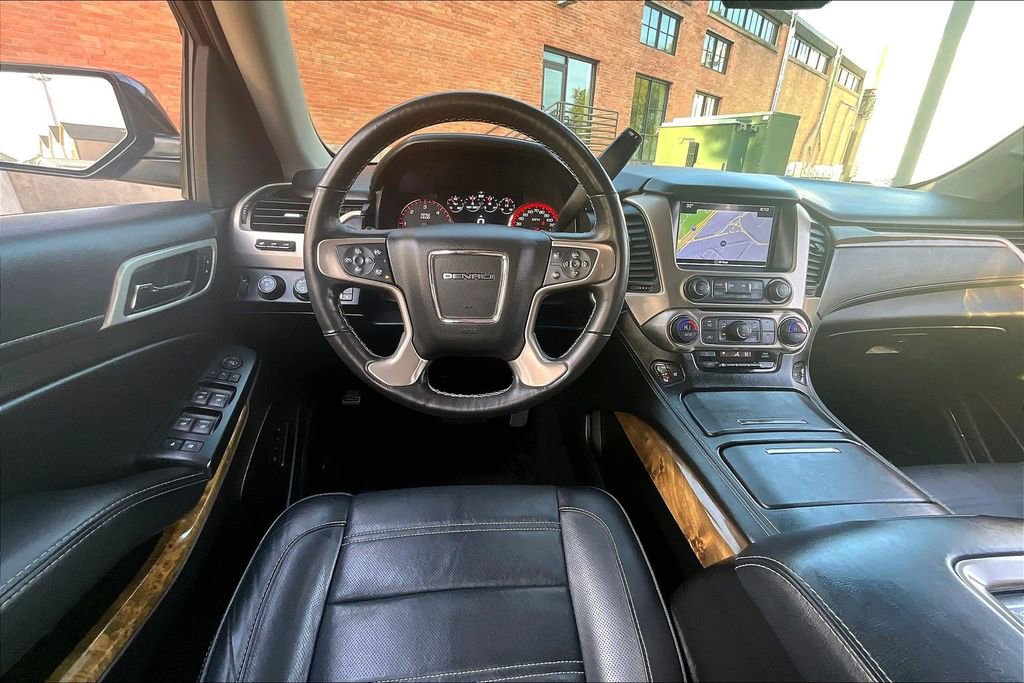 Used 2016 GMC Yukon Denali w/ Open Road Package image 7