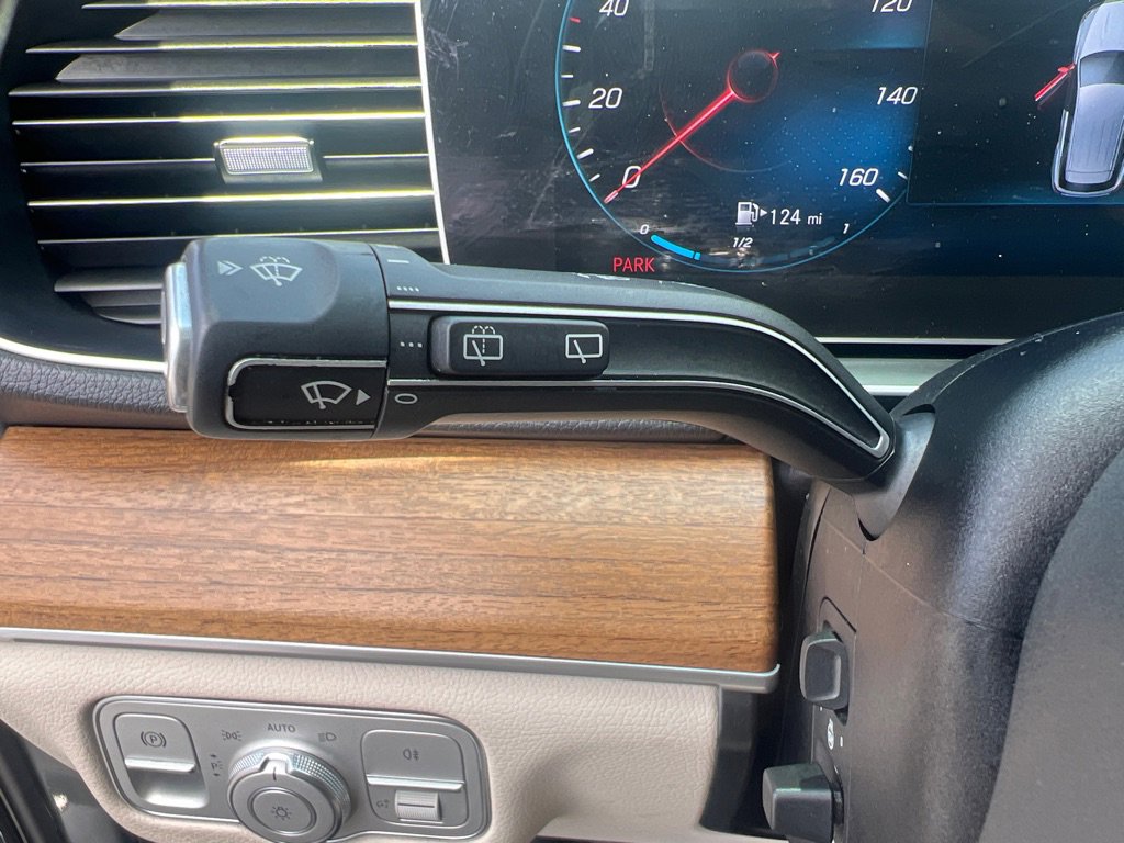 Used 2023 Mercedes-Benz GLE 350 350 4MATIC image 21