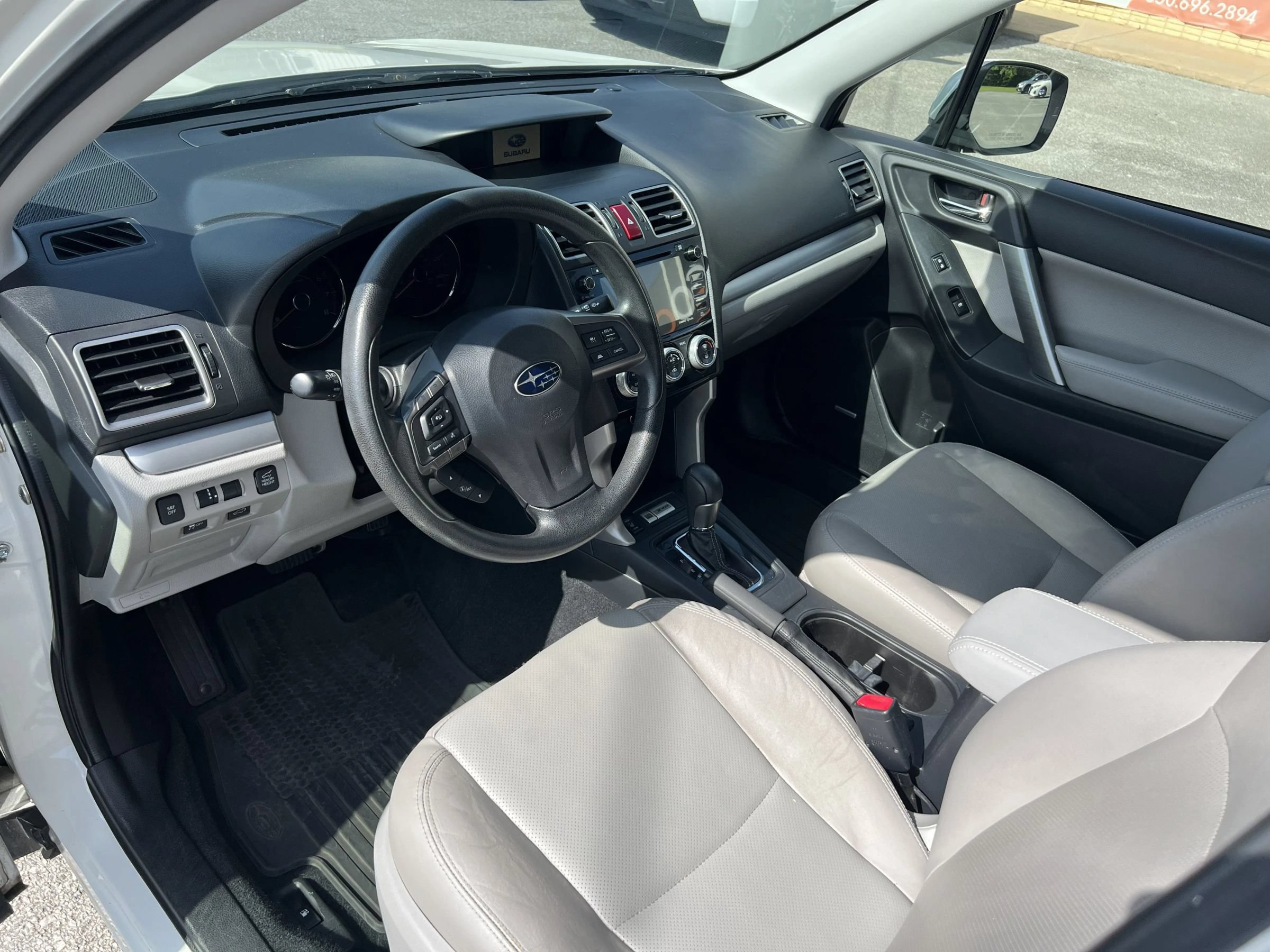 Used 2016 Subaru Forester 2.5i Touring w/ Eyesight & Navigation System AWD/4WD image 11