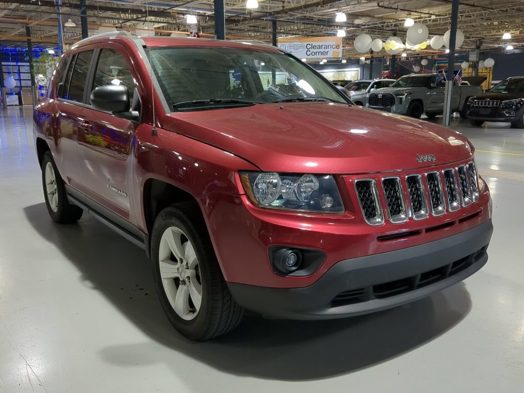 Used 2015 Jeep Compass Sport w/ Power Value Group AWD/4WD image 5