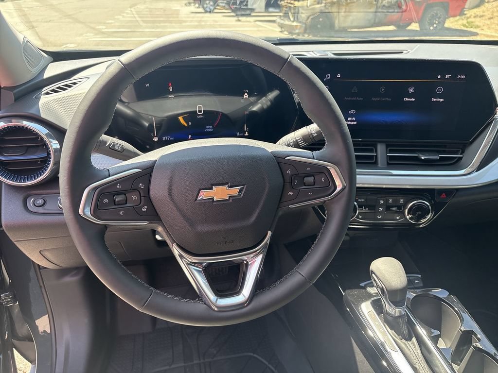 New 2026 Chevrolet Trax LT w/ Driver Confidence Package FWD image 12