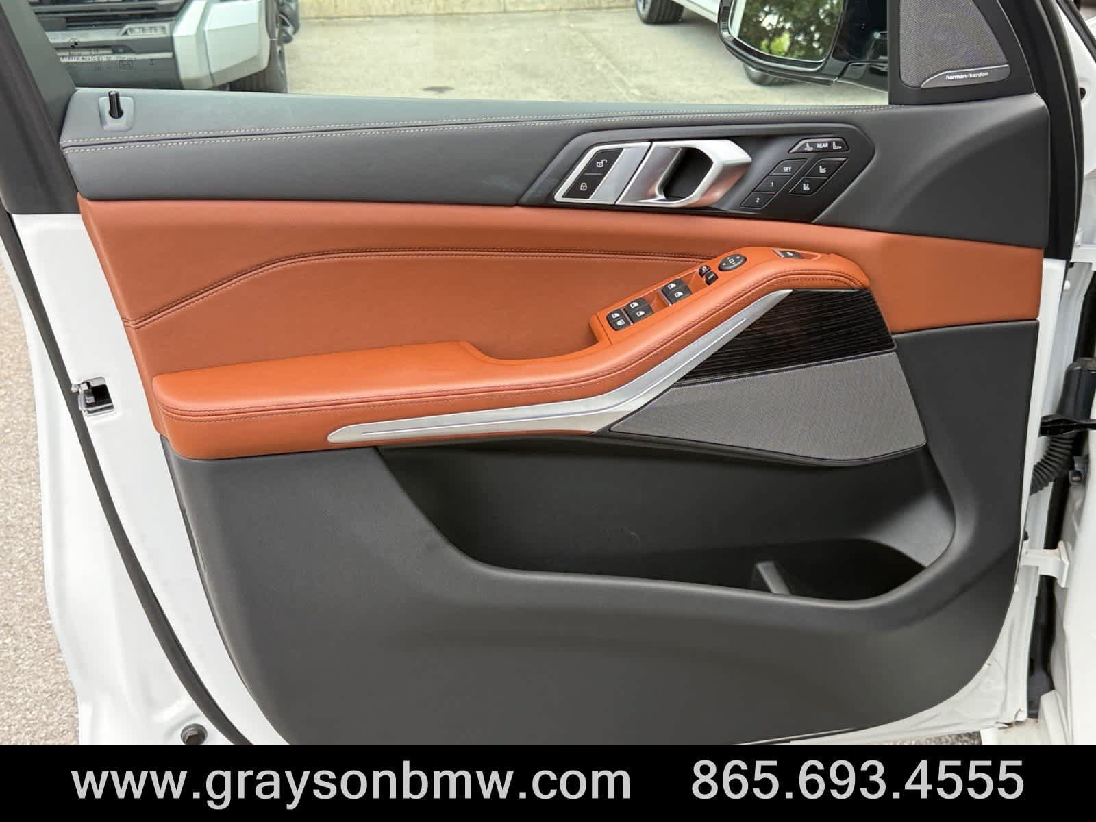 Used 2026 BMW X7 M60i AWD/4WD image 17