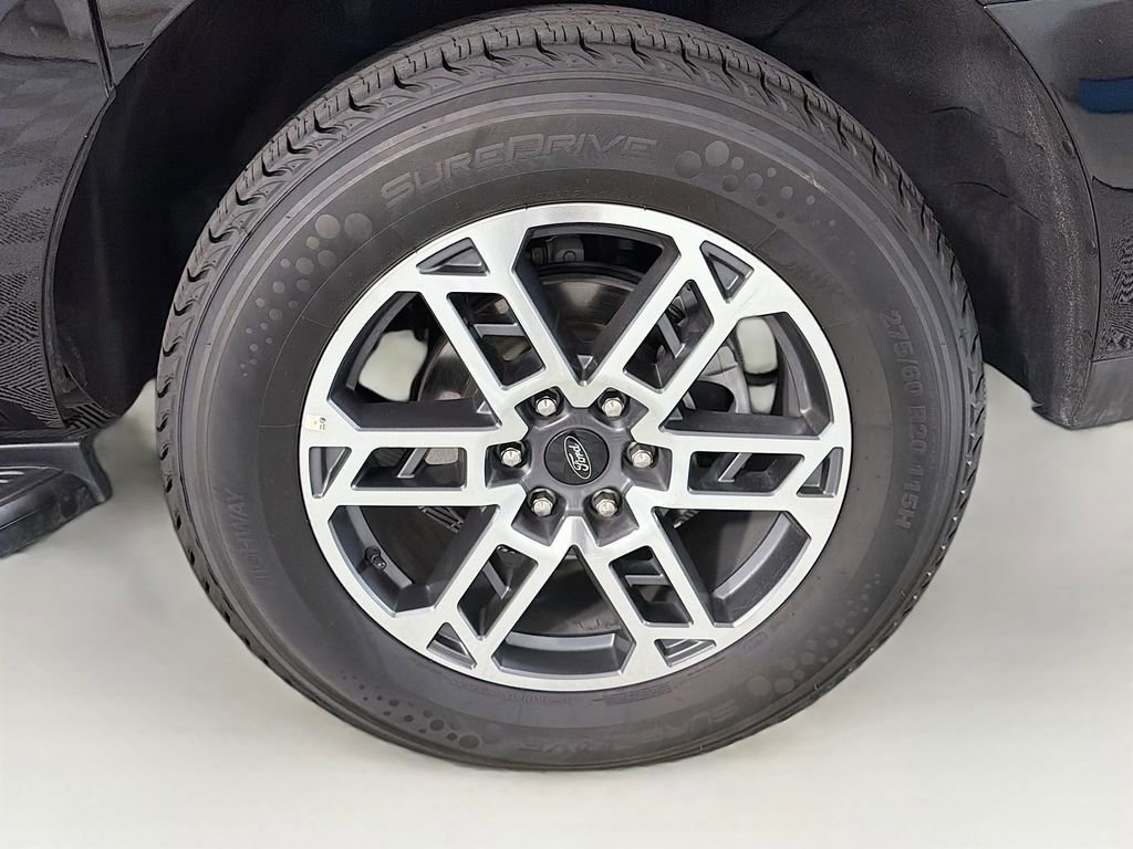 Used 2025 Ford Expedition Max Active AWD/4WD image 35