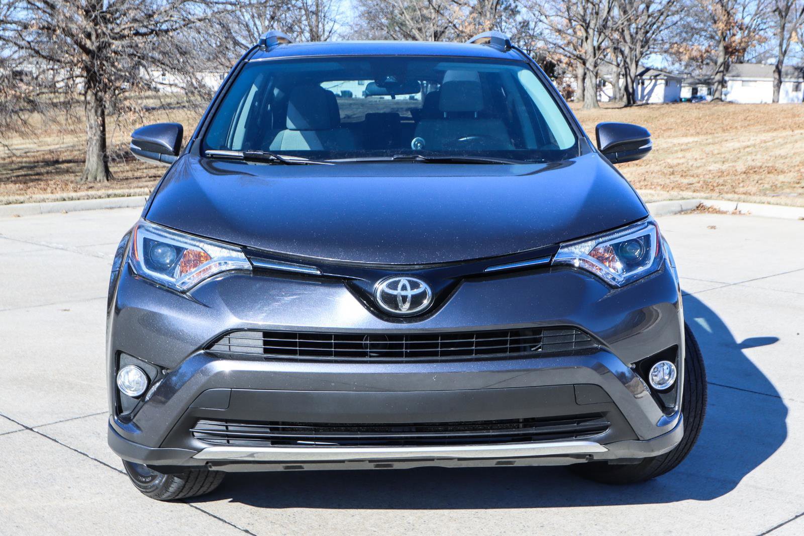 Used 2017 Toyota RAV4 XLE image 14