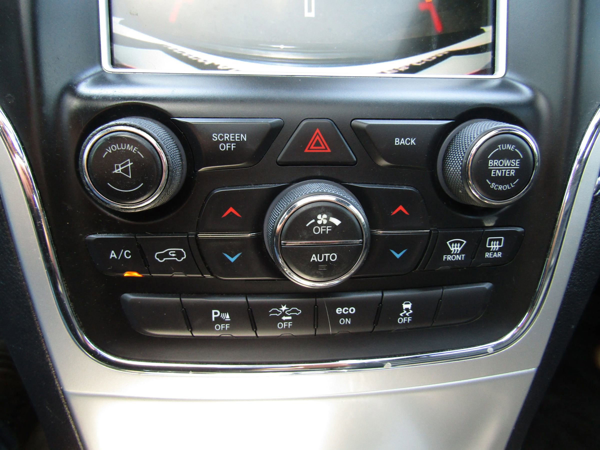 Used 2015 Jeep Grand Cherokee High Altitude image 25