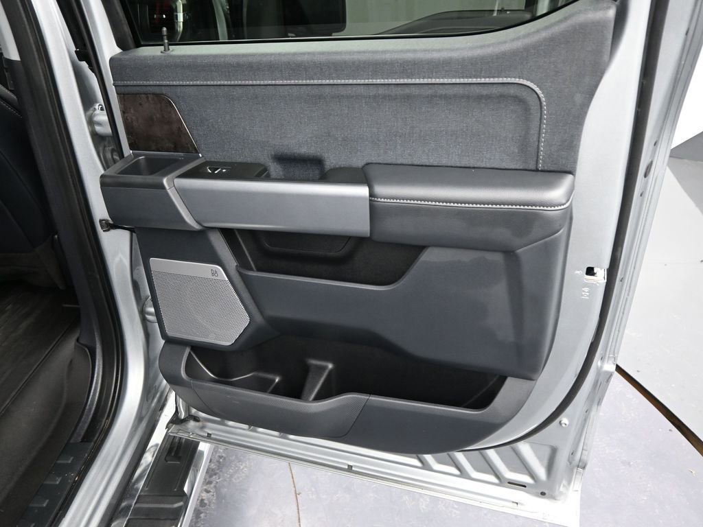 Used 2023 Ford F150 Lariat w/ Max Trailer Tow Package image 29