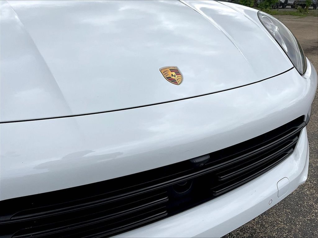 Used 2022 Porsche Cayenne AWD/4WD image 31