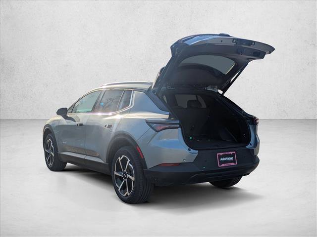 New 2026 Chevrolet Equinox EV LT image 9