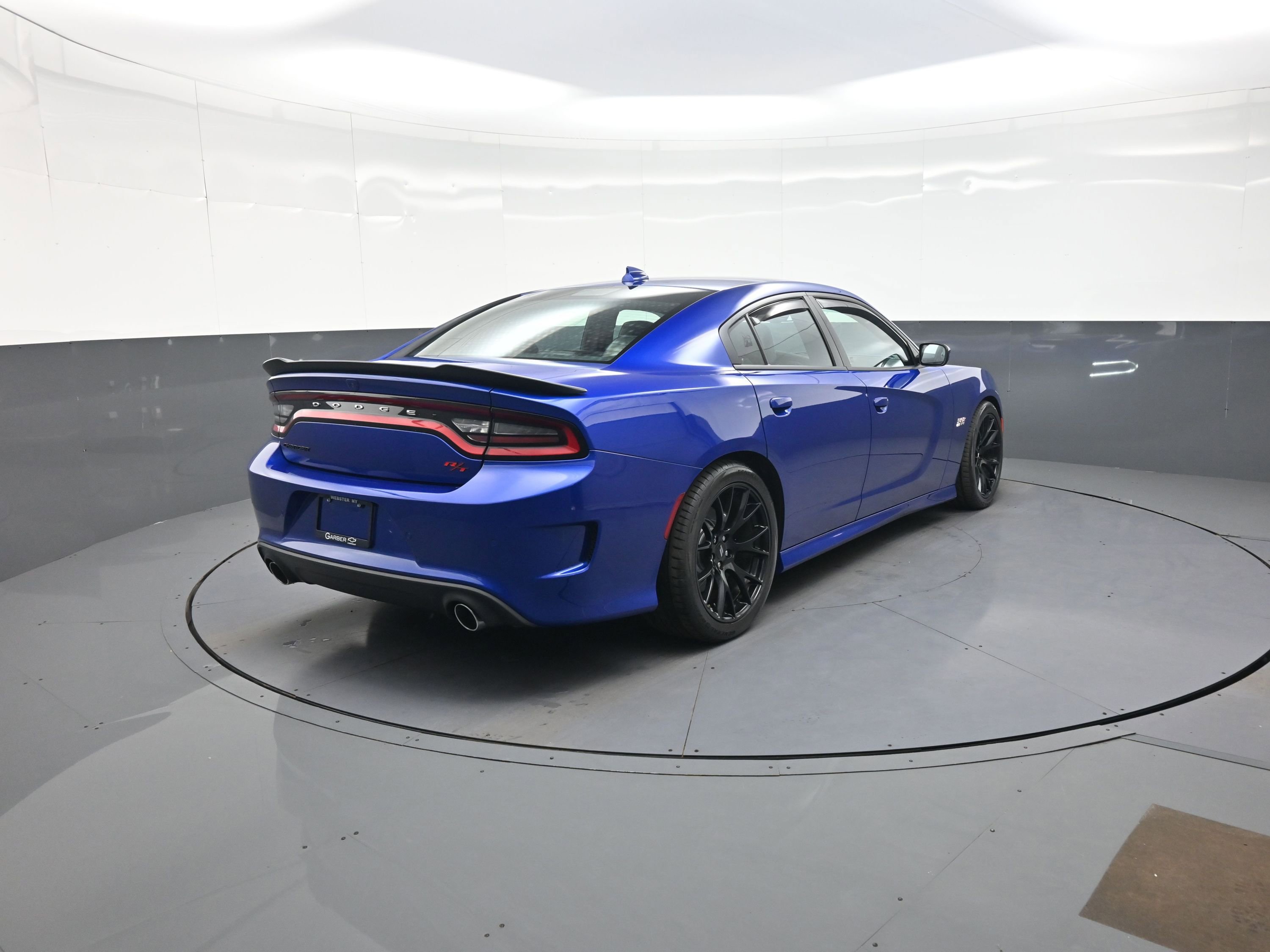 Used 2018 Dodge Charger R/T Scat Pack w/ Dynamics Package image 3